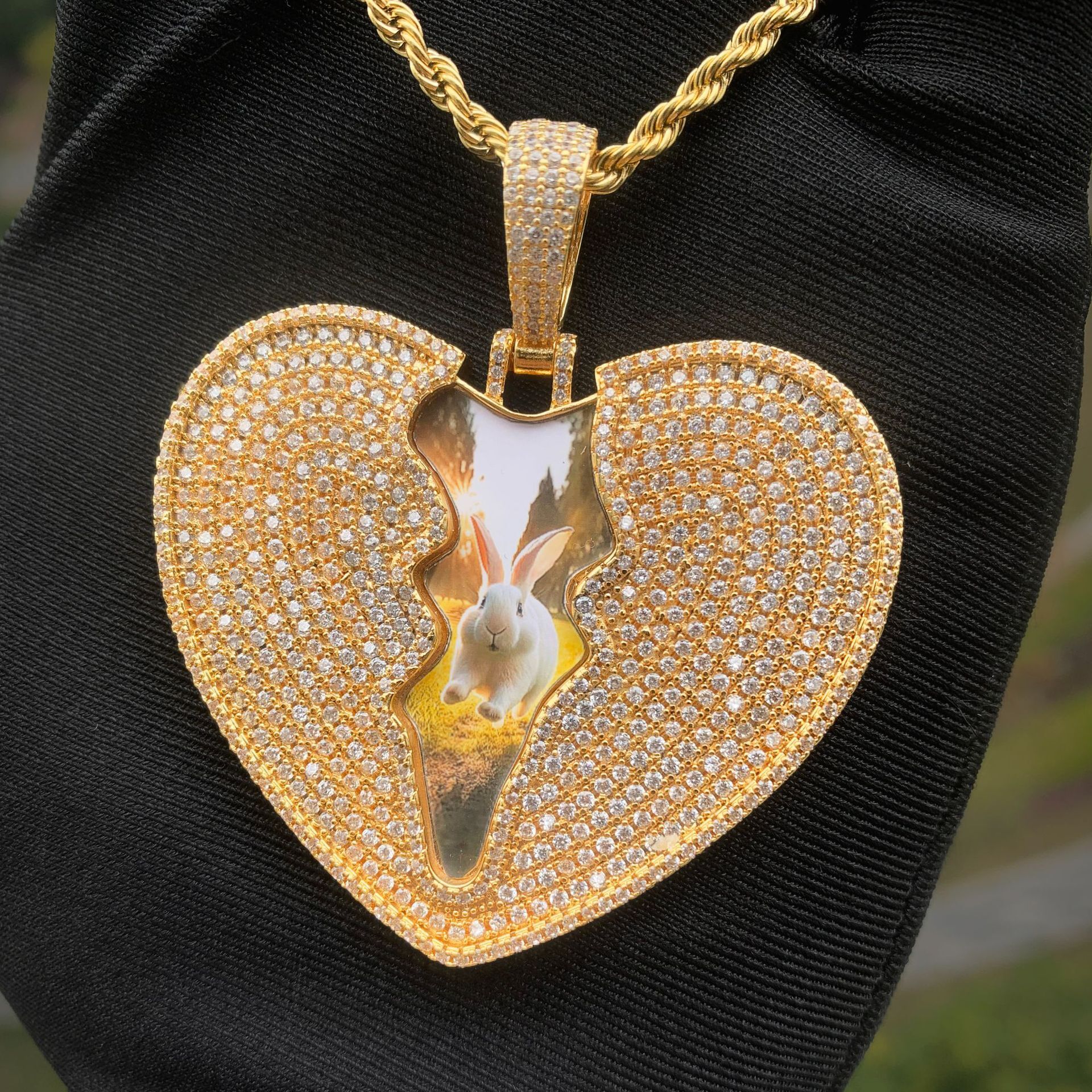 Hip hop cracked love necklace pendant Moissanite chain 925 silver full of diamonds shattered heart photo customized photo frame