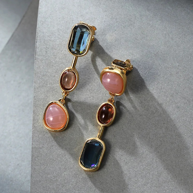 Fashionable Colored Resin Drop Stone Simple Ear Clips for Women Party Retro Color Temperament Clip on Earrings Without Earholes 250409