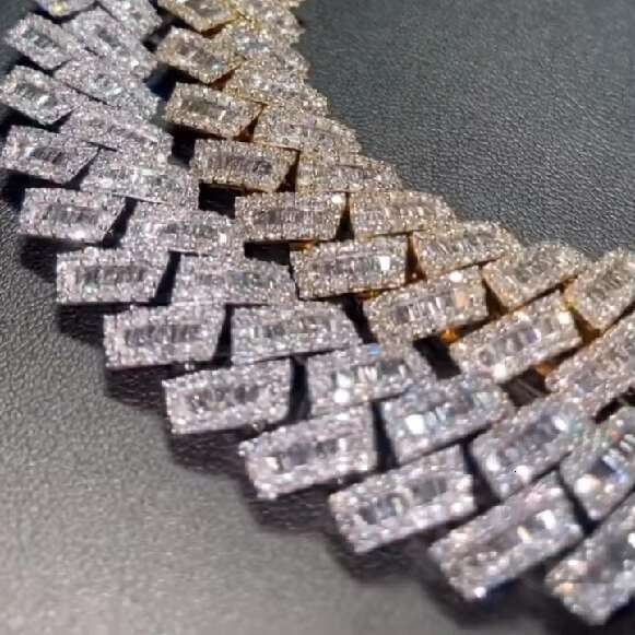 Hiphop Mossanite Cuban Chain 18mm 925 Sterling Silver Baguette Cut Prong Setting Moissanite Cuban Link Chain