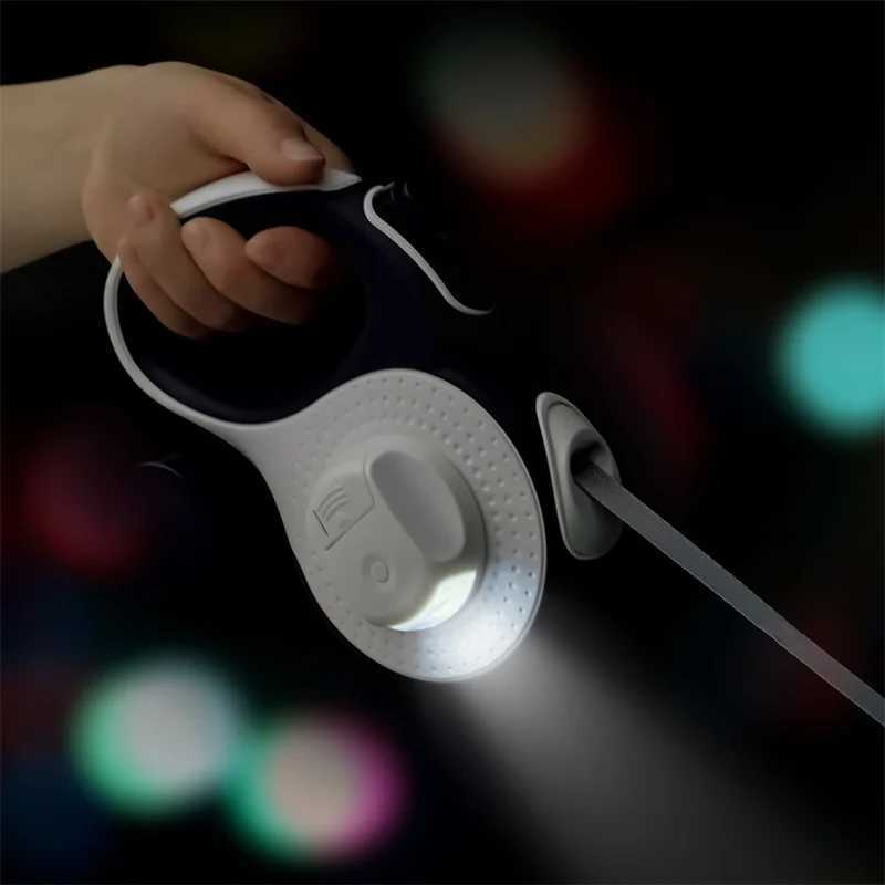5M/8M Dog Leash with Poop Bag Dispenser Automatic Roulette Tow Rope with Detachable Led Flashlight Pet Puppy Collar Walking Lead J251110