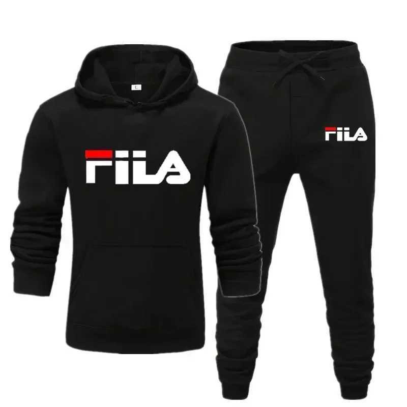 Mens hoodie set for autumn and winter hoodie and sweatpants set Hoodie with a pullover and fashionable trousers - two-piece p W251110