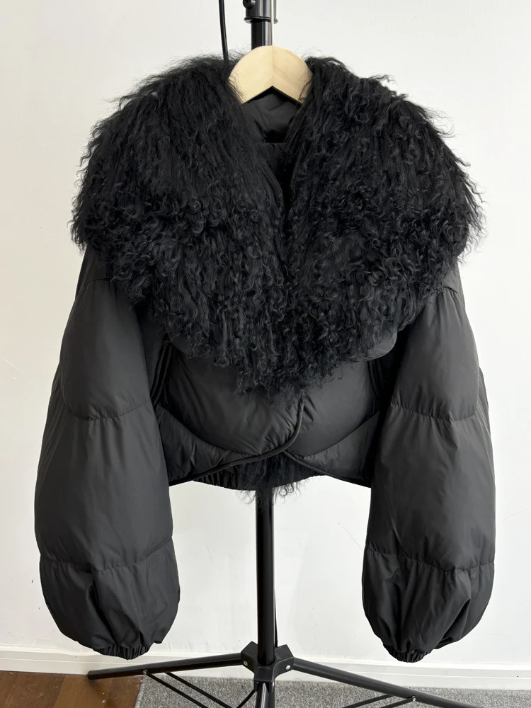 y Winter Natural Big Mongolian Sheep Fur Coat Women Short Feather Puffer Parka 90 White Duck Down Waterproof Jacket 251110