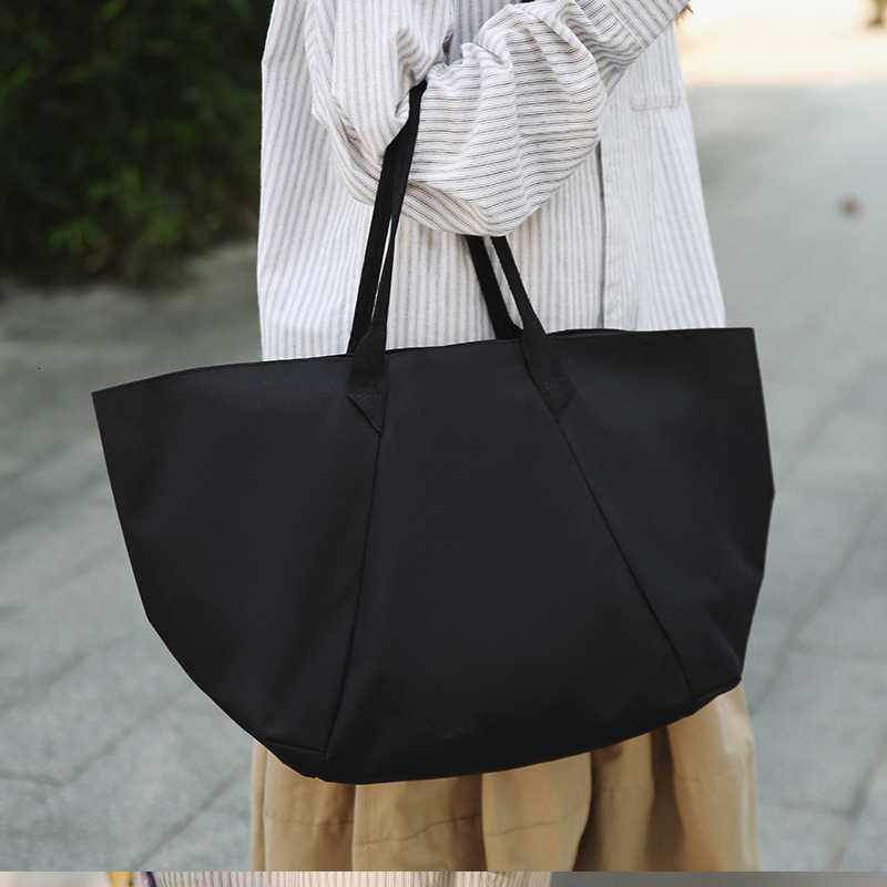 Large capacity luxury handbag outdoor commuting travel bag new luxury handbag winter new designer bag shoulder bag women's crossbody bag