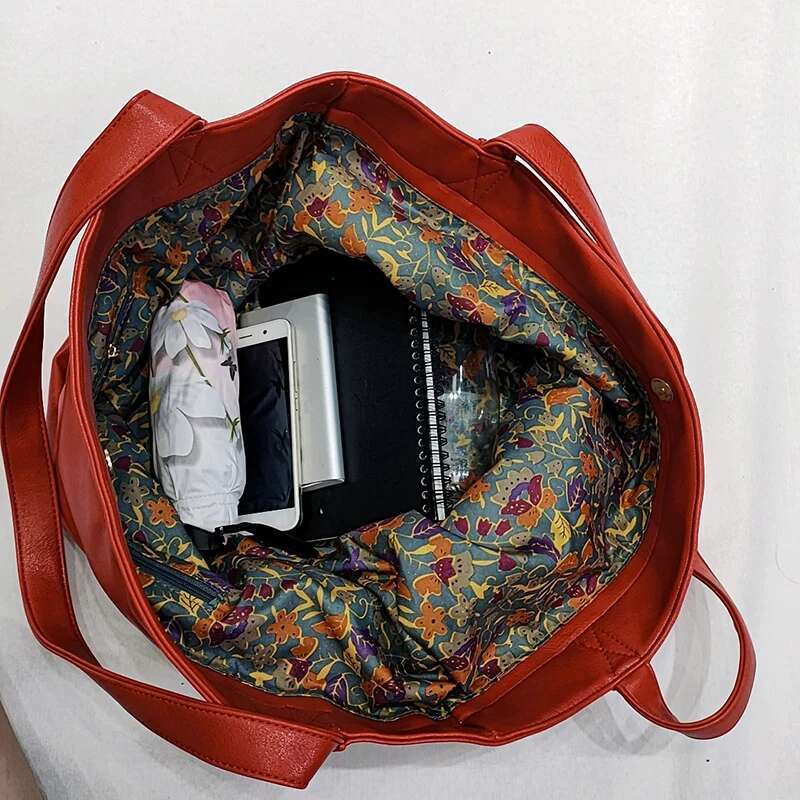 Large Capacity Women Handbag Oil Wax Tote For Lady Brand Top Quality Soft Leather Women's Shoulder Bags 2023 Bolsa Red