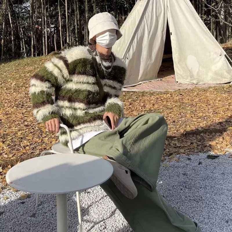 Fashion Heavyweight Furry Long Sleeve Casual Design round Neck Sweater for Teens Winter Warm Knitted Top Quality Imported from China Y251110