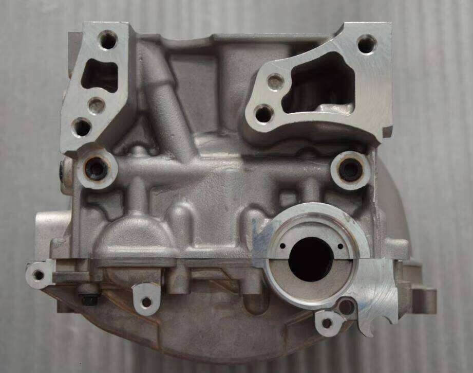 Engine Cylinder Head DV6 TED4 for Renault/Peugeot 0200EH 908596 908696 0200JJ 1229884 1477183 1676242 1767479 8603391 Y60110090