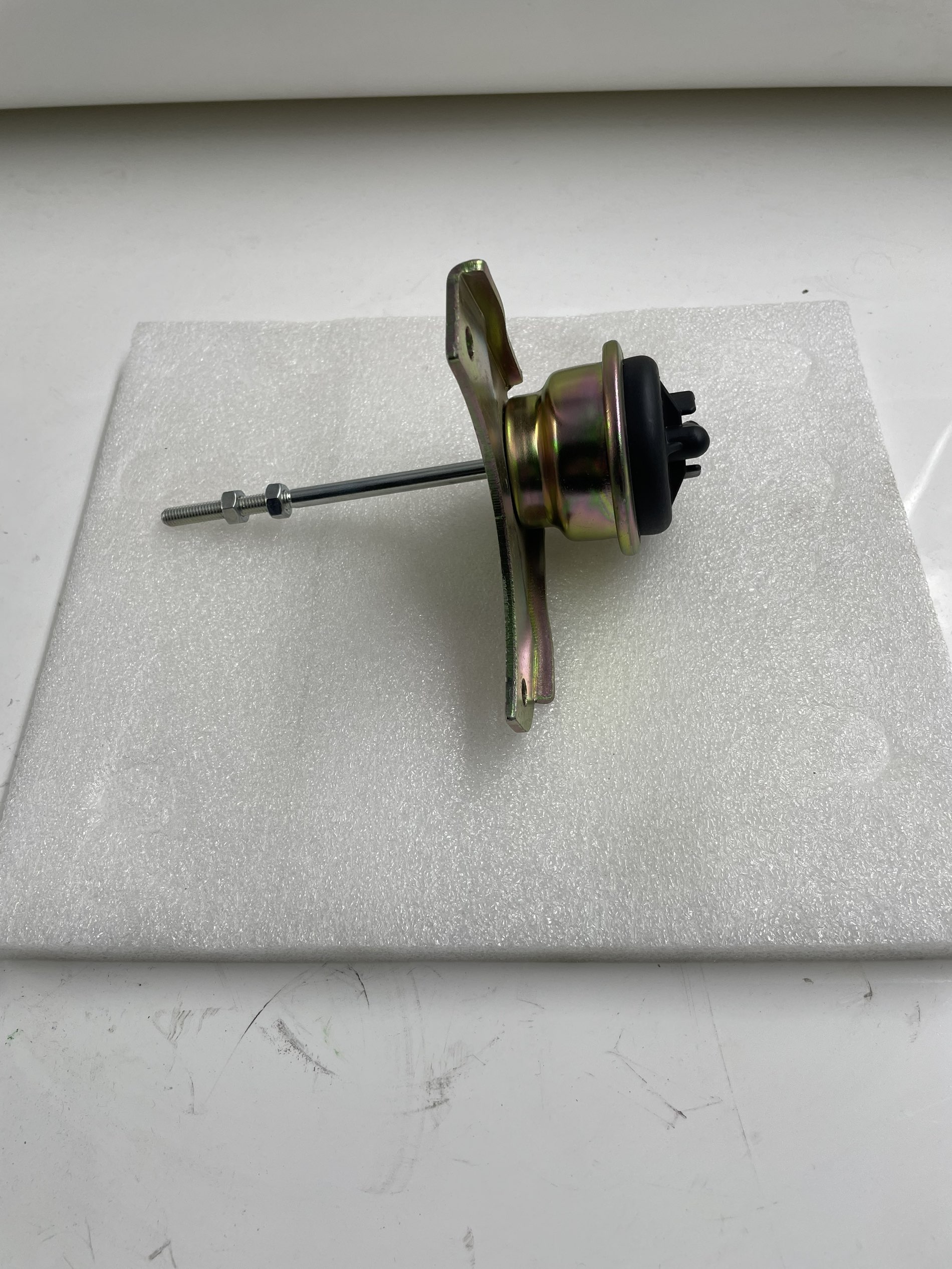 Turbo Wastegate Actuator for K03 Turbochargers . Part No . : 53039700055 , 4432306 ,7701473757 14411-00QAD