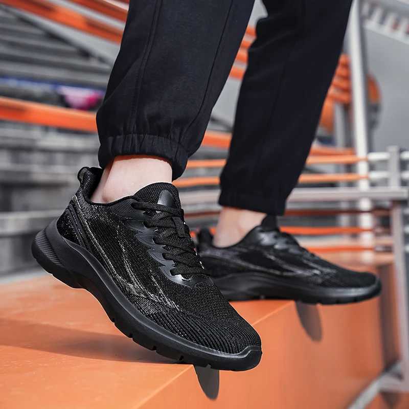 New Mens Mesh Running Thick Sole Anti Slip Walking Outdoor Tennis Lightweight Sports Shoes Comfortable Training Jogging ShoesC250410