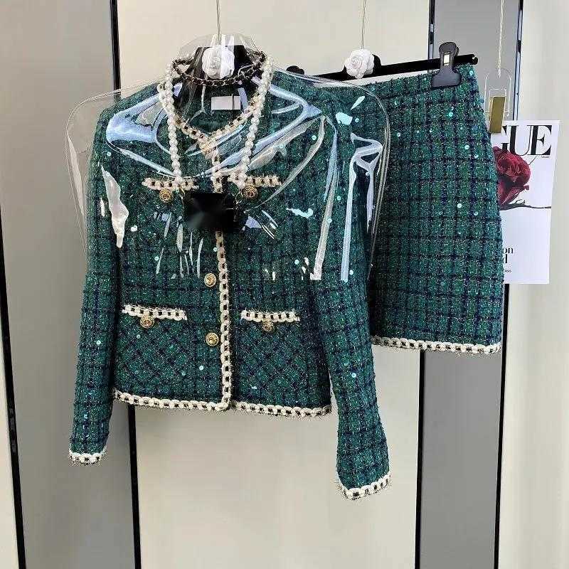 Women Elegant Vintage Tweed Fragrant Suit Jacke Coat Top And Skirt Two Piece Set Green Outfit Winter Jacquard Party Clothing W251110