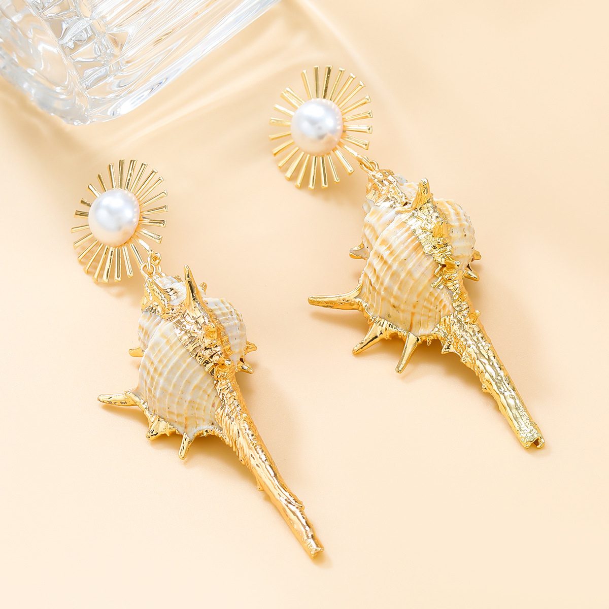 Autumn New Conch Earrings Exquisite Earrings Charm Girl Alloy Inlaid With Pearls Sunflowers Bohemian Style Jewelry Earrings