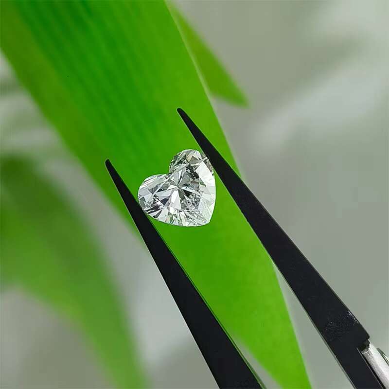 Gorgeous Love Shape Diamond Pendent Heart Cut 1CT 2CT D VVS2 VS1 IGI Diamond Lab Created Stone