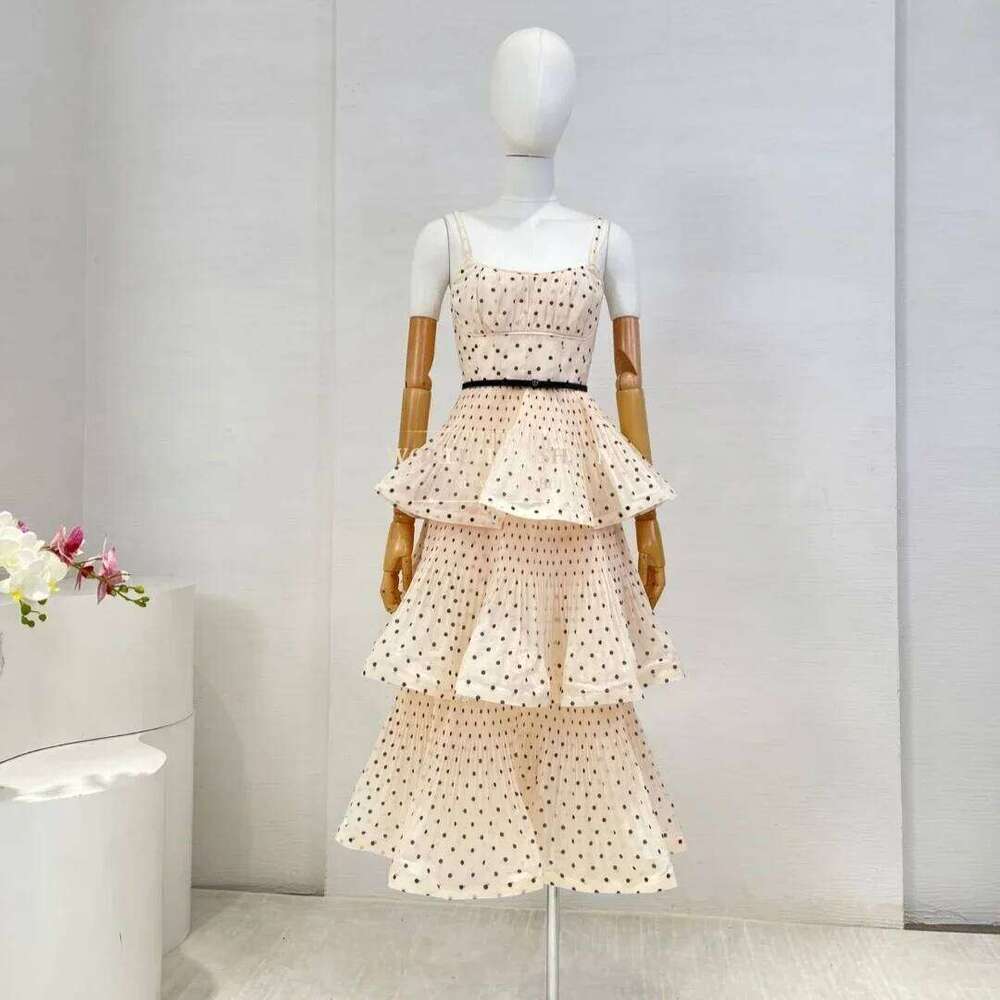 Autumn New Casual Style Women Wearing Dot Print Shirred Elastic Across Back Pleated Tiered Midi Dress Hot Sale