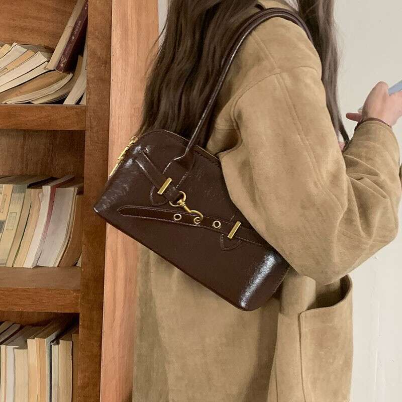 Handheld Underarm New Korean Version Ins Female Niche Design Texture High-end Feel Shoulder Bowling Bag