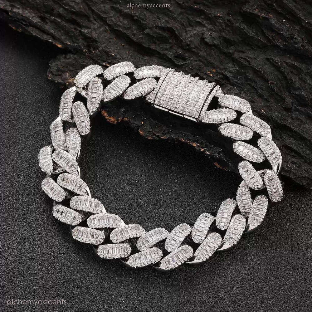 Elegant Gold-Plated Miami Cuban k Bracelet Featuring Sier VVS Moissanite Dias by Jasen