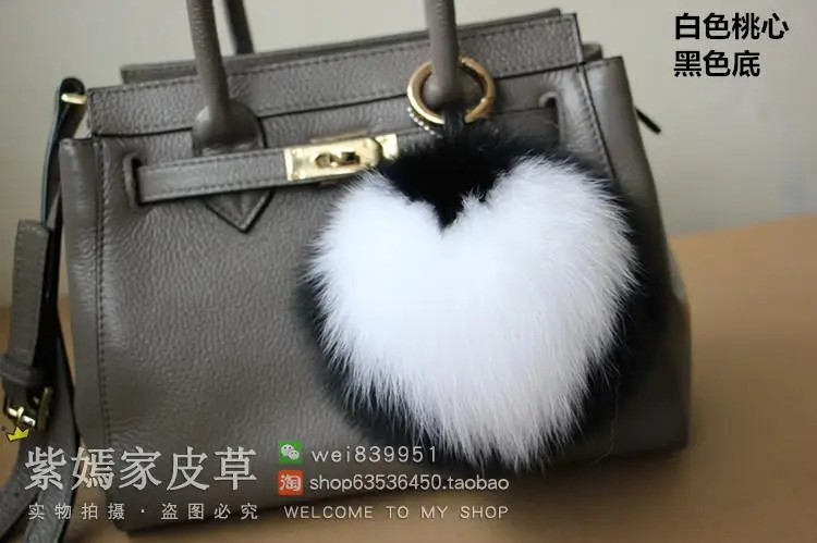15CM Large Pong Pine True Fox Fur Bag Bug Pom Keychain Handmade Sweetheart Metal Keychain Bag Charm Monster Pompoms F112 250409