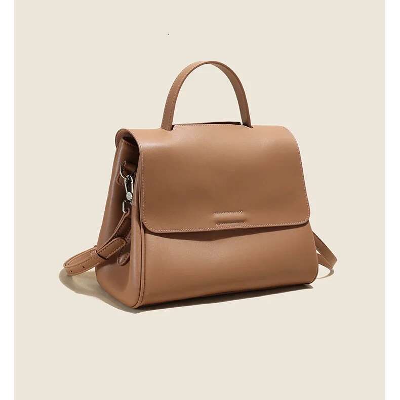 Women's Cowhide Genuine Leather Shoulder Bag Female Fashion Designer Handbags Ladies Commuting Large Capacity Bucket Bags