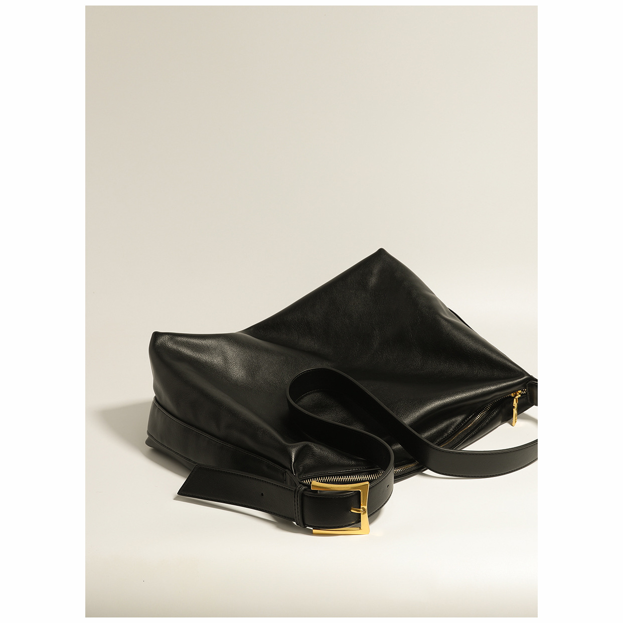 Autumn Winter Fashion Single Shoulder New Soft Minimalist Style for Women Large Capacity Crossbody Bag