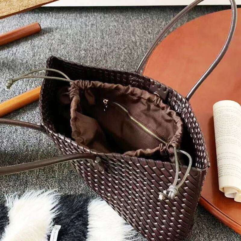 Hand Woven Tote Bags For Women Luxury Designer Handbags Purses 2025 New In PU Cross Weaving With Inner Pocket Underarm Shoulder