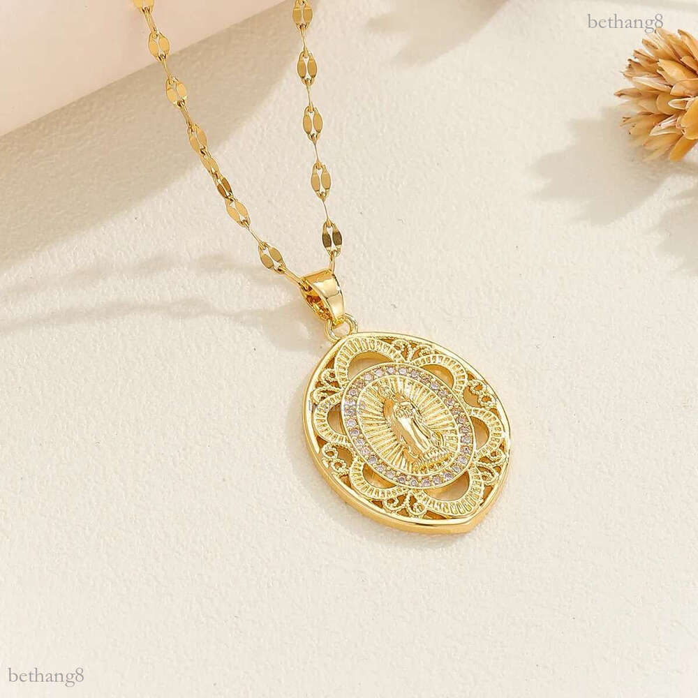 18k Gold Virgin Mary Necklace Designer Jewelry Rosary Gold Chain Cubic Zircon Diamond Madonna Necklaces for Women Girls Jesus Religion Fashion Fine Je