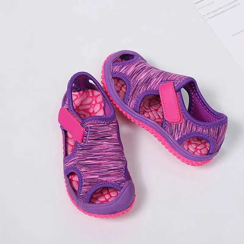 Childrens sandals for boys and girls summer shoe caps sports sandals beach shoes Z250410