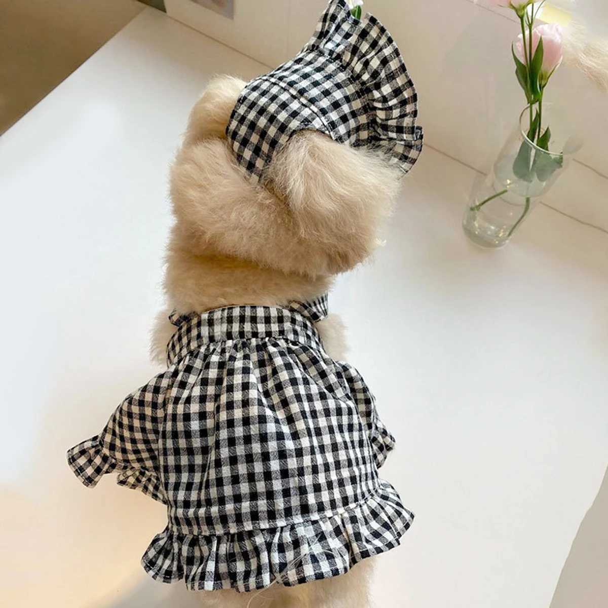 Small Dog Skirt with Caps Suit Pet Birthday Costume Black and White Plaid Dress and Hat Set for Small Medium DogTeddy Cat Clot J251110