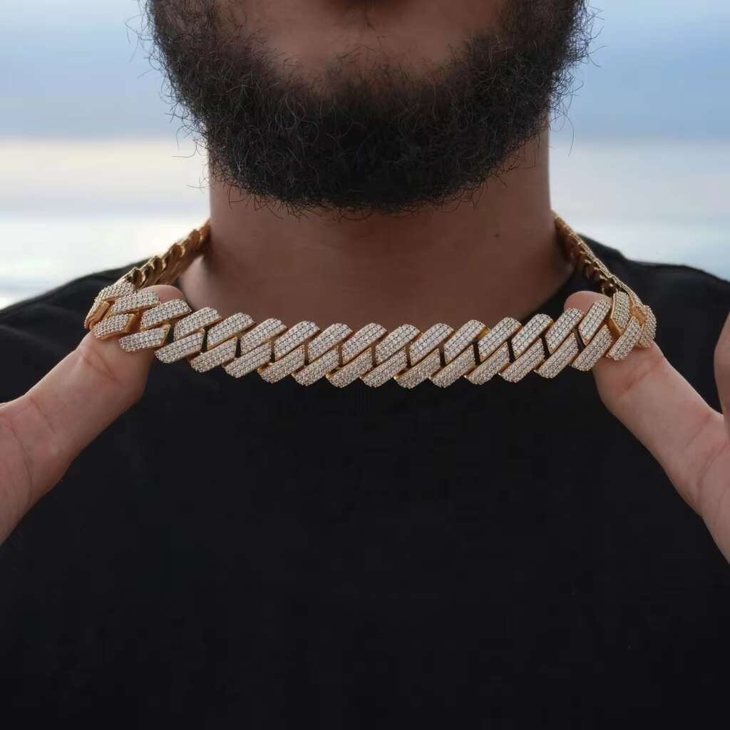 KIBO Hip Hop Jewelry 20mm VVS Carbon Silica Iced Cuban 10k Gold Chain