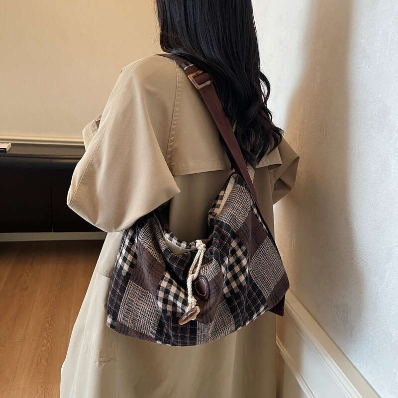 Women Handbag Autumn Winter Woolen New Vintage Versatile Plaid Shoulder Lazy Style Casual Lightweight Crossbody Bag Trendy