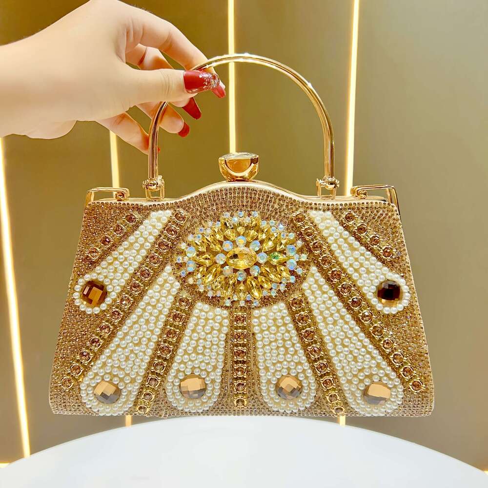 Fashion versatile evening bag, exquisite handbag, crossbody bag with rhinestones, suitable daily parties, gatherings, outings, weddings, can be used a