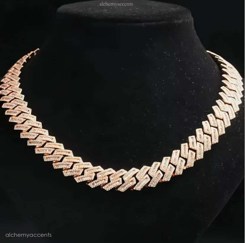 Cuban necklace DESIGNERS Pendant Vvs Moissanite Iced Out Sterg Sier Pass Dia Test Hip Hop Chains for Men Jewelery