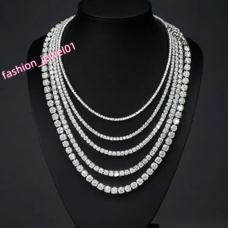 Linyin Custom Wholesale 925 Silver High-quality Moissanite Tennis Chain Dazzling Charm for Trendy Necks.