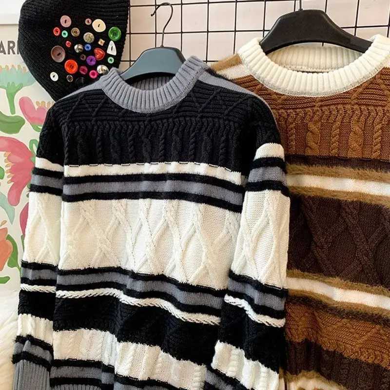 Fashion American autumn and winter street fashion personalized jacquard round neck pullover for couples loose retro color blocked knit Y251110
