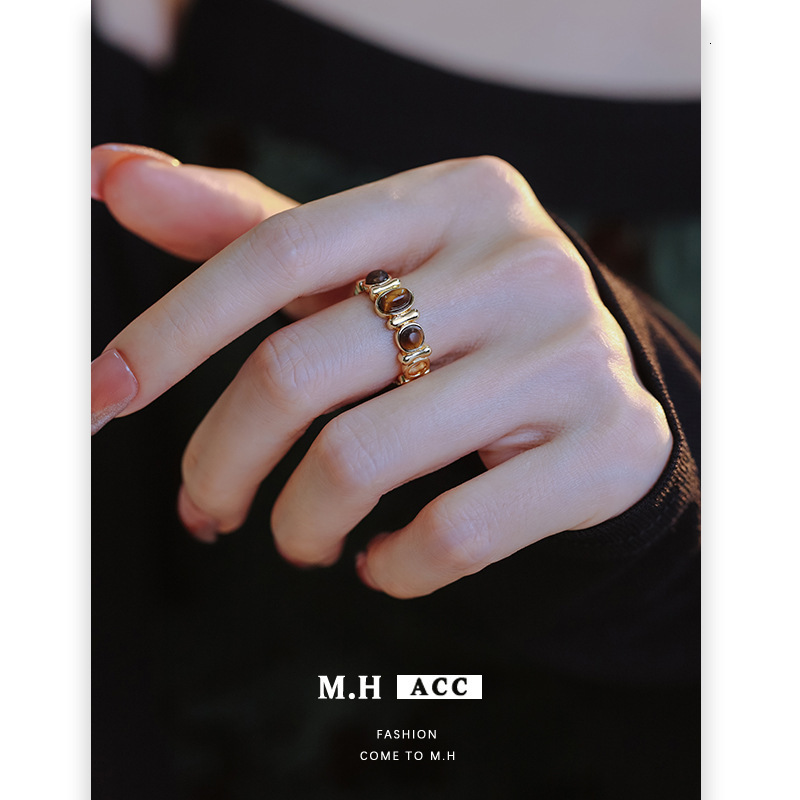 Vintage Tiger Eye Stone Ring Designer Ring For Women Summer New Luxury Niche Design High-end Simple Fashion Ring Versatile Index Finger Ring