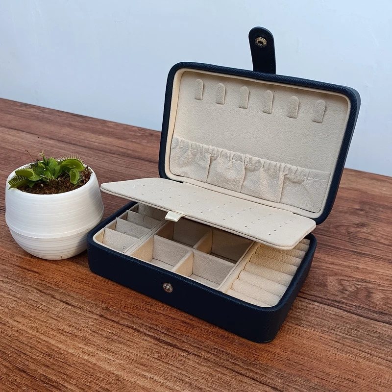 Leather Portable Jewelry Box Double Simple Earrings Ring Jewelry Casket Can Hold 68 Earrings 250409