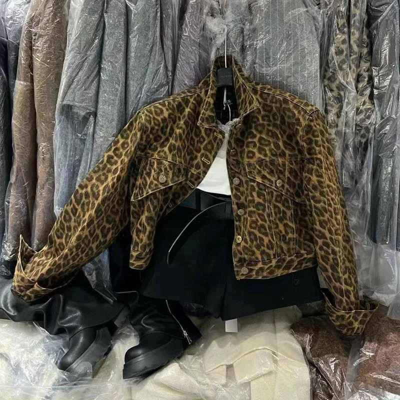 American high street leopard print denim jacket womens autumn and winter cotton fashionable clown warm casual top. 250409