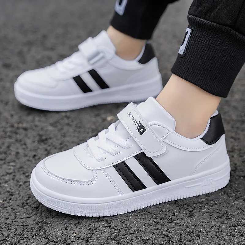 White Leather Classic Kids Casual Board Shoes with Fashion Black Stripes Boys Girls Non-Slip Sole Lightweight Sports SneakersT251110
