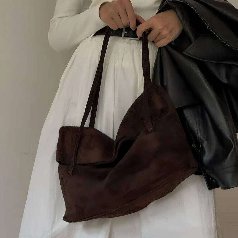 Matte Cowhide Tote Autumn Winter New Armpit Lazy Relaxed Suede Vintage Large Capacity Portable Shoulder Women's Bag 251110