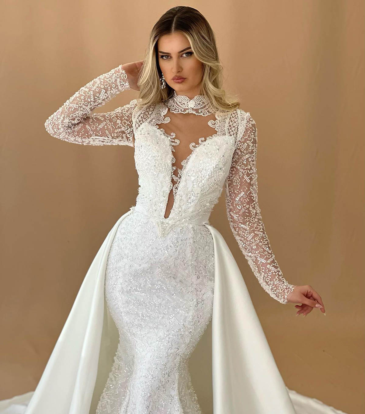 Crystals Mermaid Elegant Wedding Dresses With Sparkling Sequins Detachable Train Full 3D Appliques Pearls Backless Party Plus Size Custom Made vestido