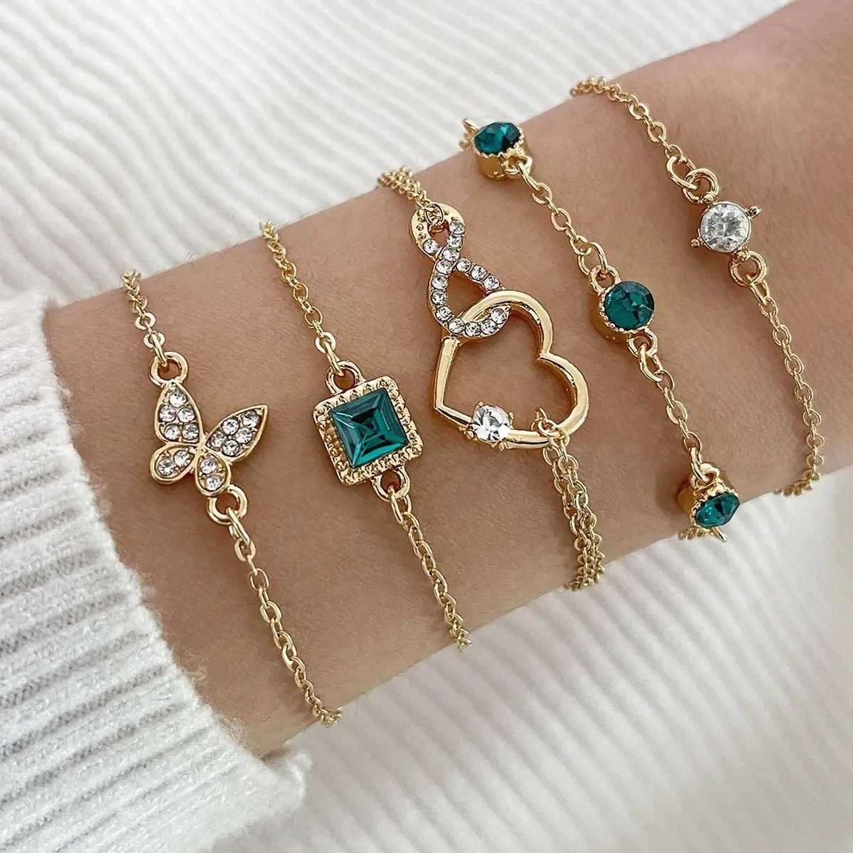 2025 New 5 Pieces/Set Of Rhinestone Butterfly And Heart-shaped Love Metal Bracelet Suitable For Womens Daily DecorationT251110
