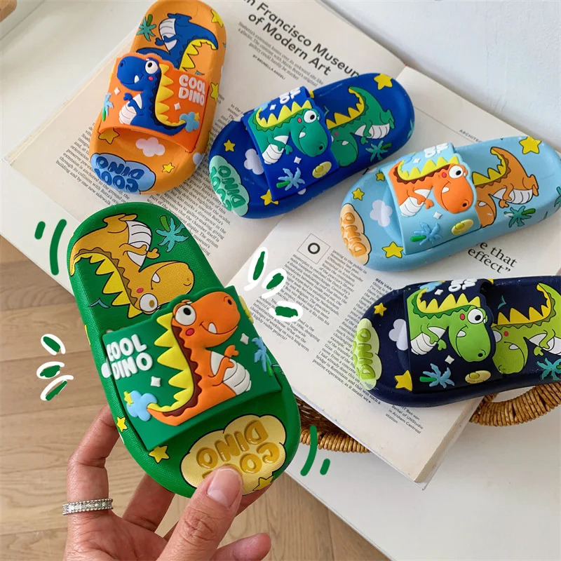 Childrens summer slider baby girl cute cartoon dinosaur anti slip soft bottom bath slider indoor bath childrens beach sandals 250409