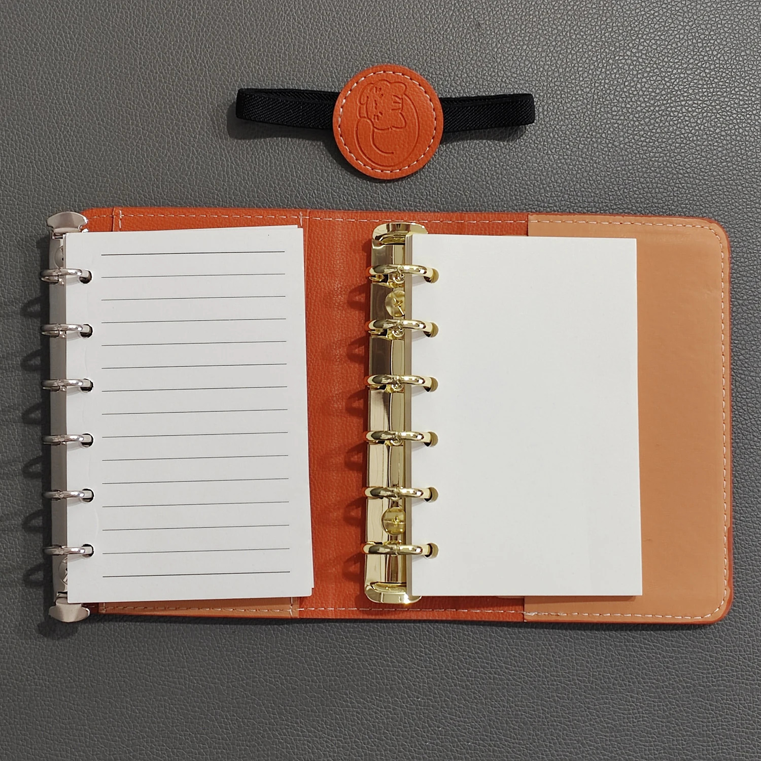 Cute cat A7 notebook retro brown detachable loose-leaf notepad 2 binders portable leather schedule plannerwhith 80 pages 250410