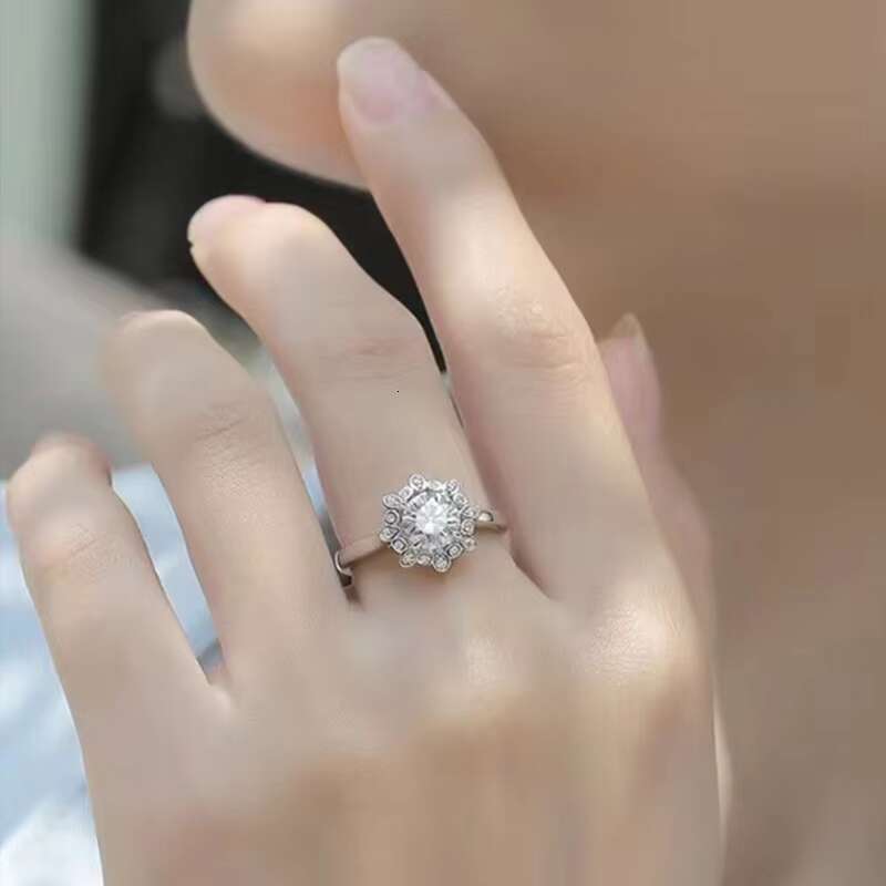 1 S925 Pure Silver Peacock Opening Moissanite Ring Korean Version Non Fading Accessory Ring
