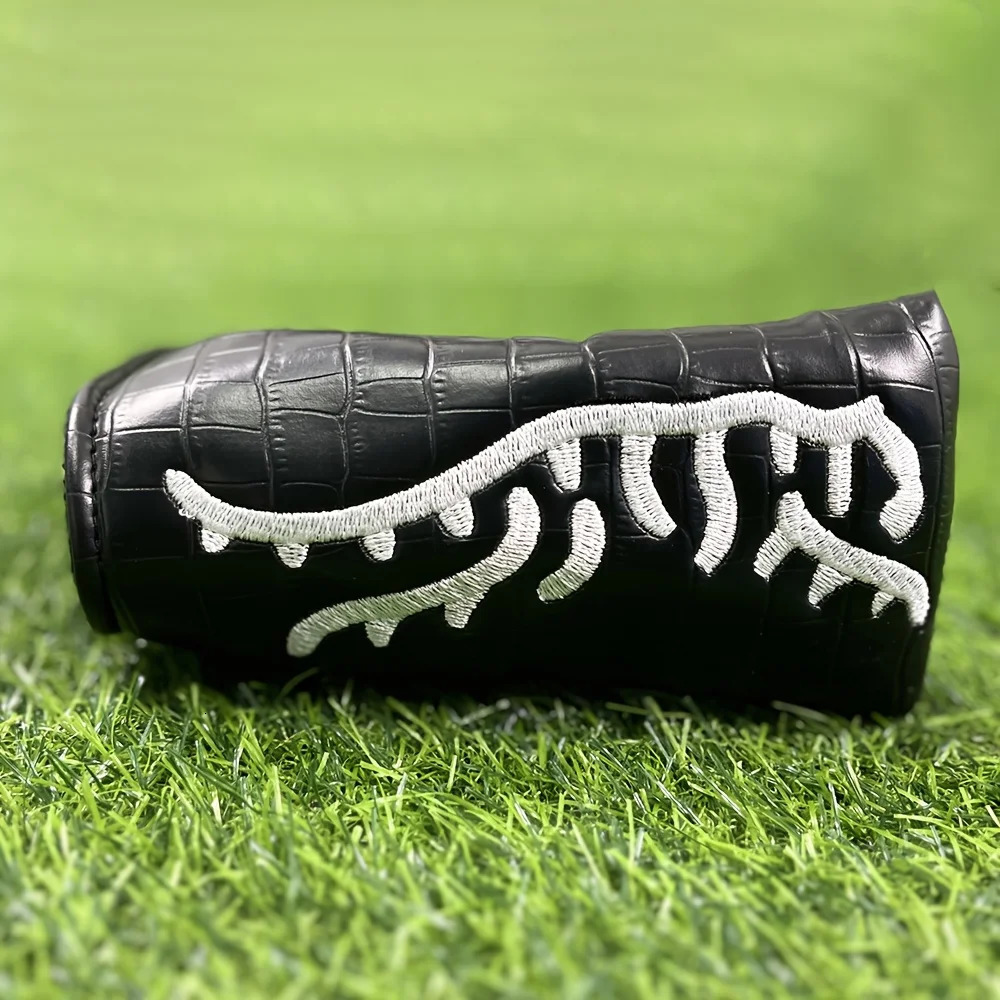 Golf club cover manufacturer Direct sales of putter covers One-piece right-angle square putter head protection cap for golf clubs 250410