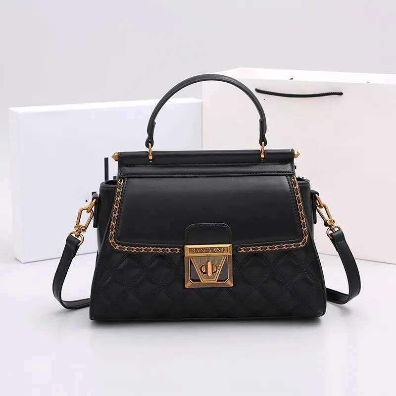 Women's Handbag New Autumn Winter High-End Feeling, Light Luxury Diamond Grid Small Square Bag, Shoulder And Crossbody