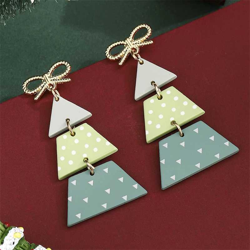 Luxury Imitation Pearls Santa Stud Earring for Women Cute Cartoon Rhinestone Elk Christmas Tree Earring New Year Holiday Jewelry J251110