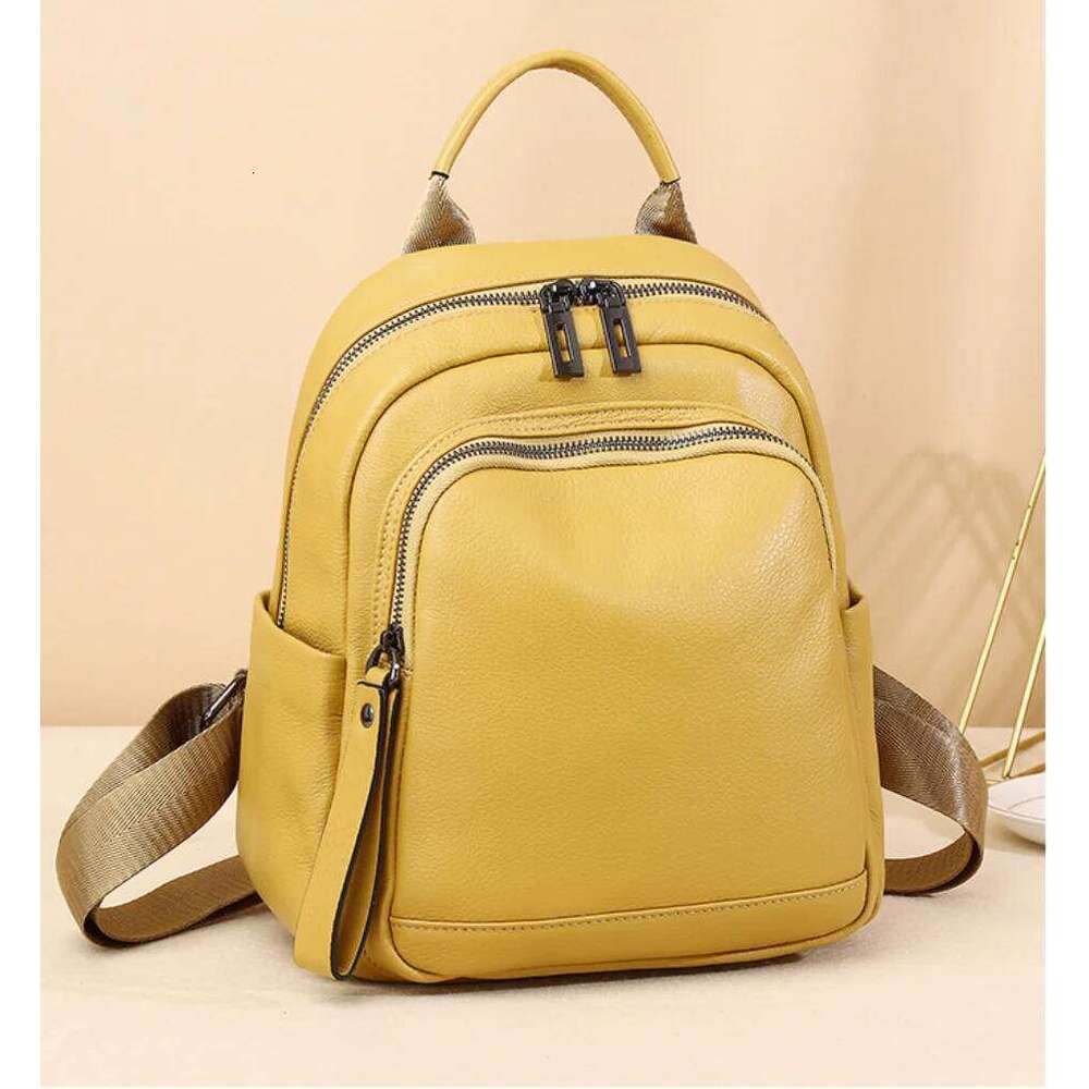 New Designer Women Fashion Luxurious Leather Duffel Bag Large-Capacity Commuter Backpack Shopping Shoulder Vintage Bag St251110