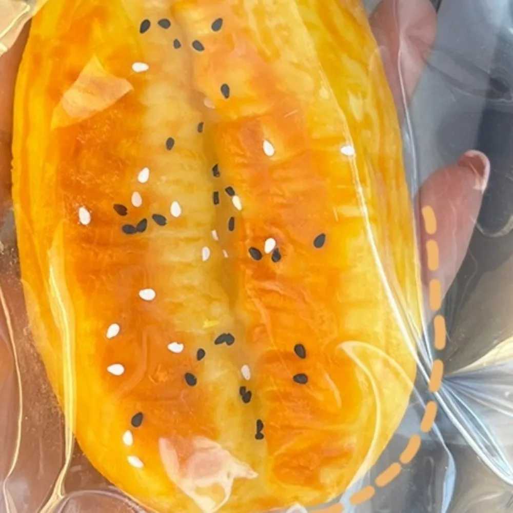 New Arrival Taba Squishy Jumbo Fidget Toy Cute Cat Claw Slow Rise Sticky Rice Roll Squeezing Toy Cat Feet Anti Pressure Relieving Toy Adult T250410