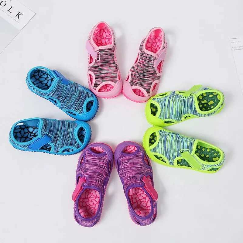 Childrens sandals for boys and girls summer shoe caps sports sandals beach shoes Z250410