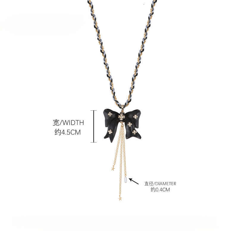 Vintage Original Design Wooden Bow Tassel Necklace for Women Unique Niche Light Luxury Long Pearl Sweater Chain