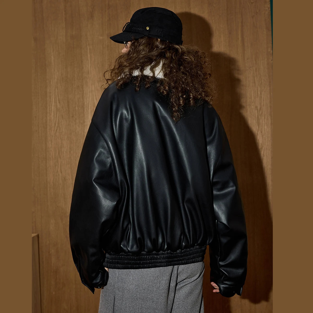 Winter Womens Vintage Quilted Leather Jacket Thicken Warm Cotton Padded Coat Large Fur Collar Oversized Lapel Outerwear 251103