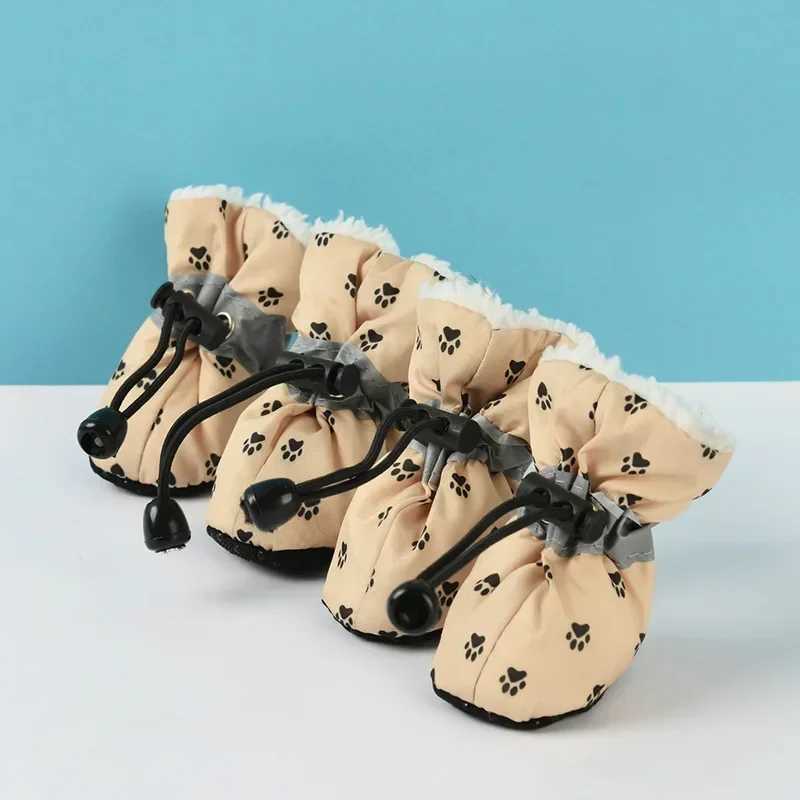 New Arrival 4 pieces/set for small and large dogs pets Chihuahua non slip boots sausage soft socks winter outdoor dog supplies Z250410